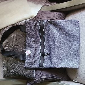 Victoria Secret PINK Tote & Cosmetic Bag ⭐️NWT⭐️